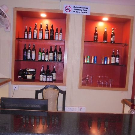 Ktdc Aranya Nivas Thekkady Hotel Kumily Buitenkant foto