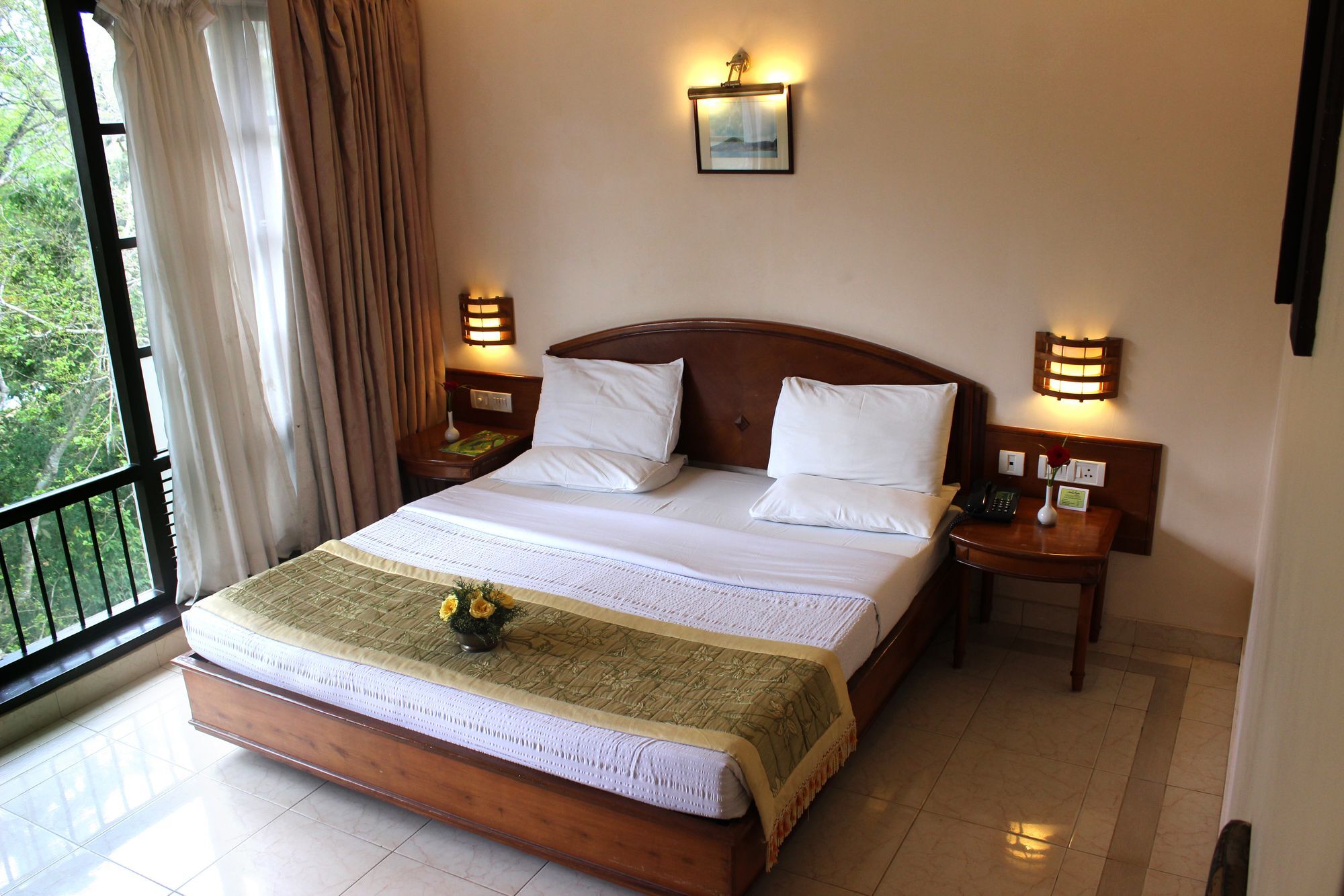 Ktdc Aranya Nivas Thekkady Hotel Kumily Buitenkant foto