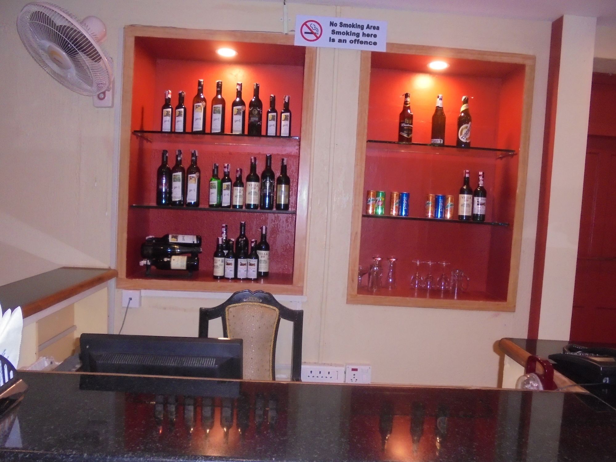 Ktdc Aranya Nivas Thekkady Hotel Kumily Buitenkant foto