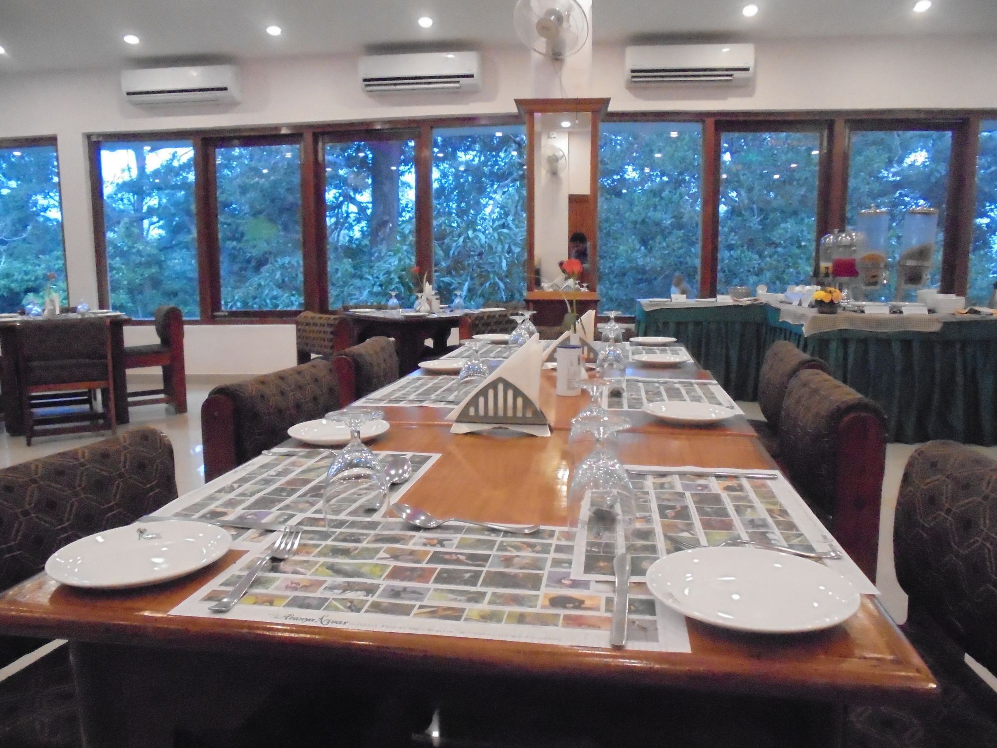 Ktdc Aranya Nivas Thekkady Hotel Kumily Buitenkant foto