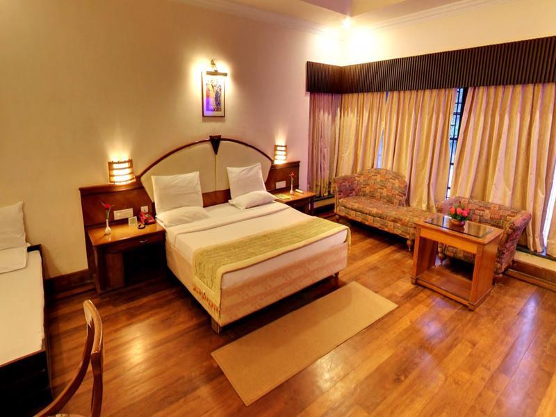 Ktdc Aranya Nivas Thekkady Hotel Kumily Buitenkant foto